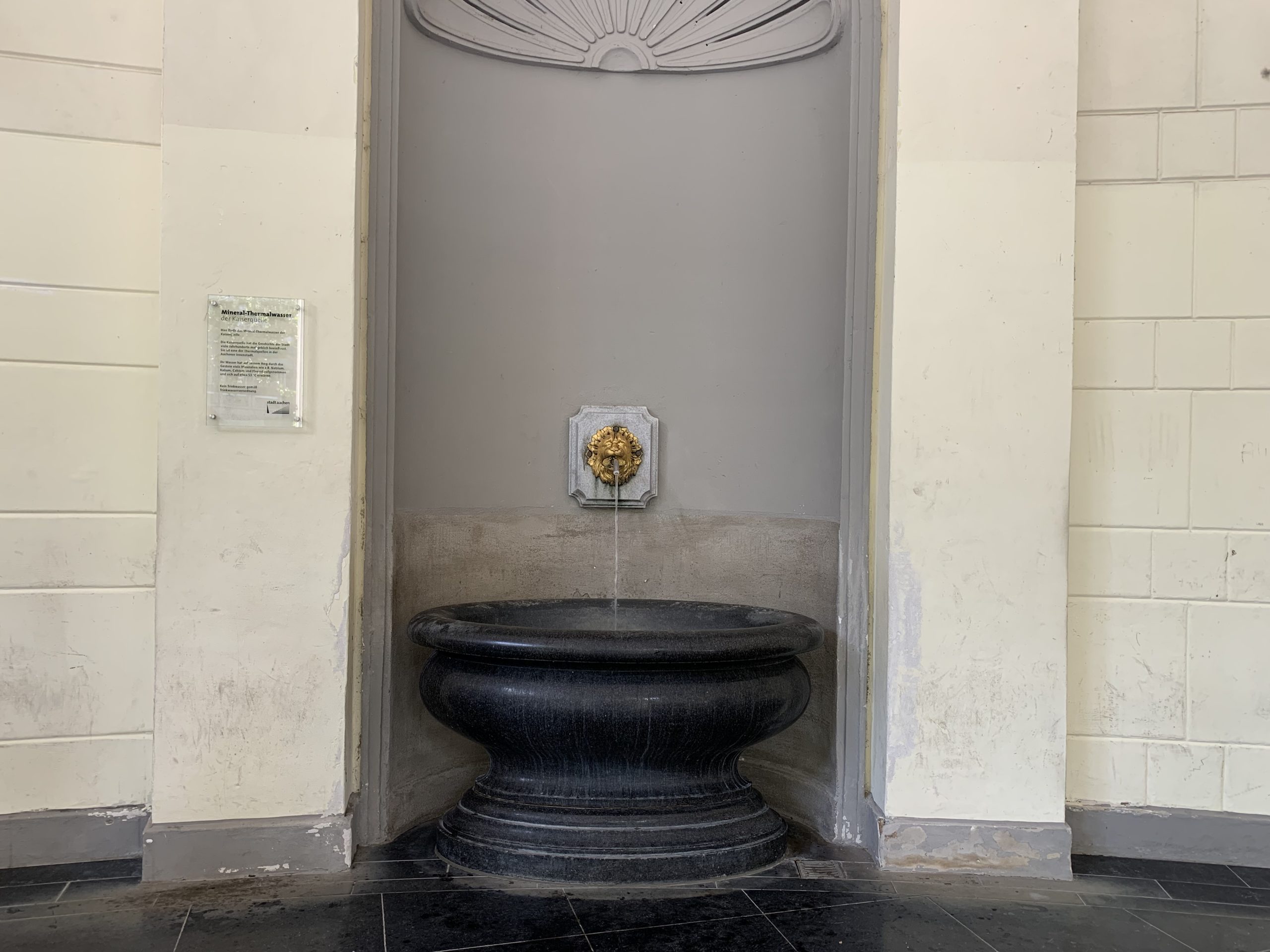 01 Elisenbrunnen