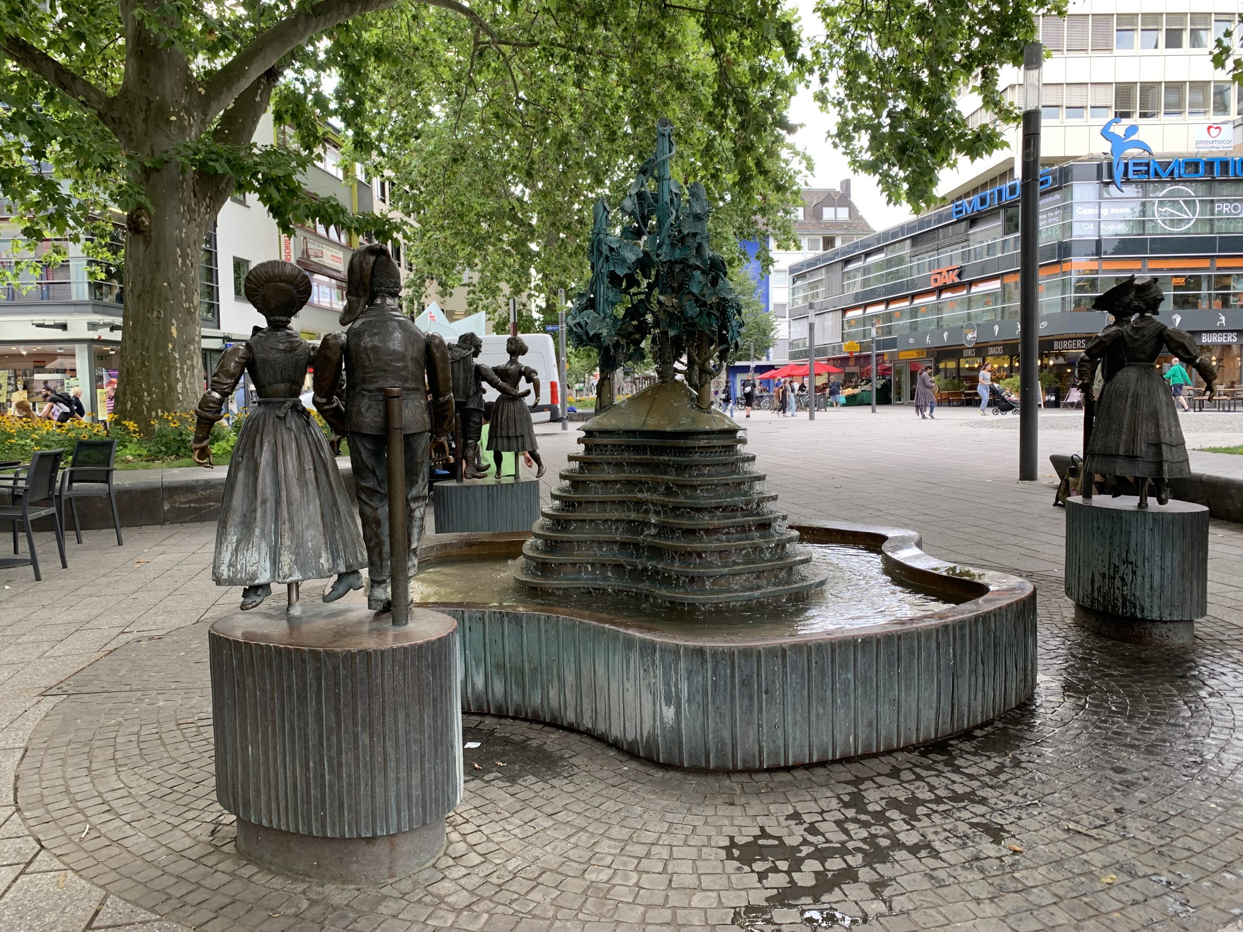 01 Weinbergsbrunnen