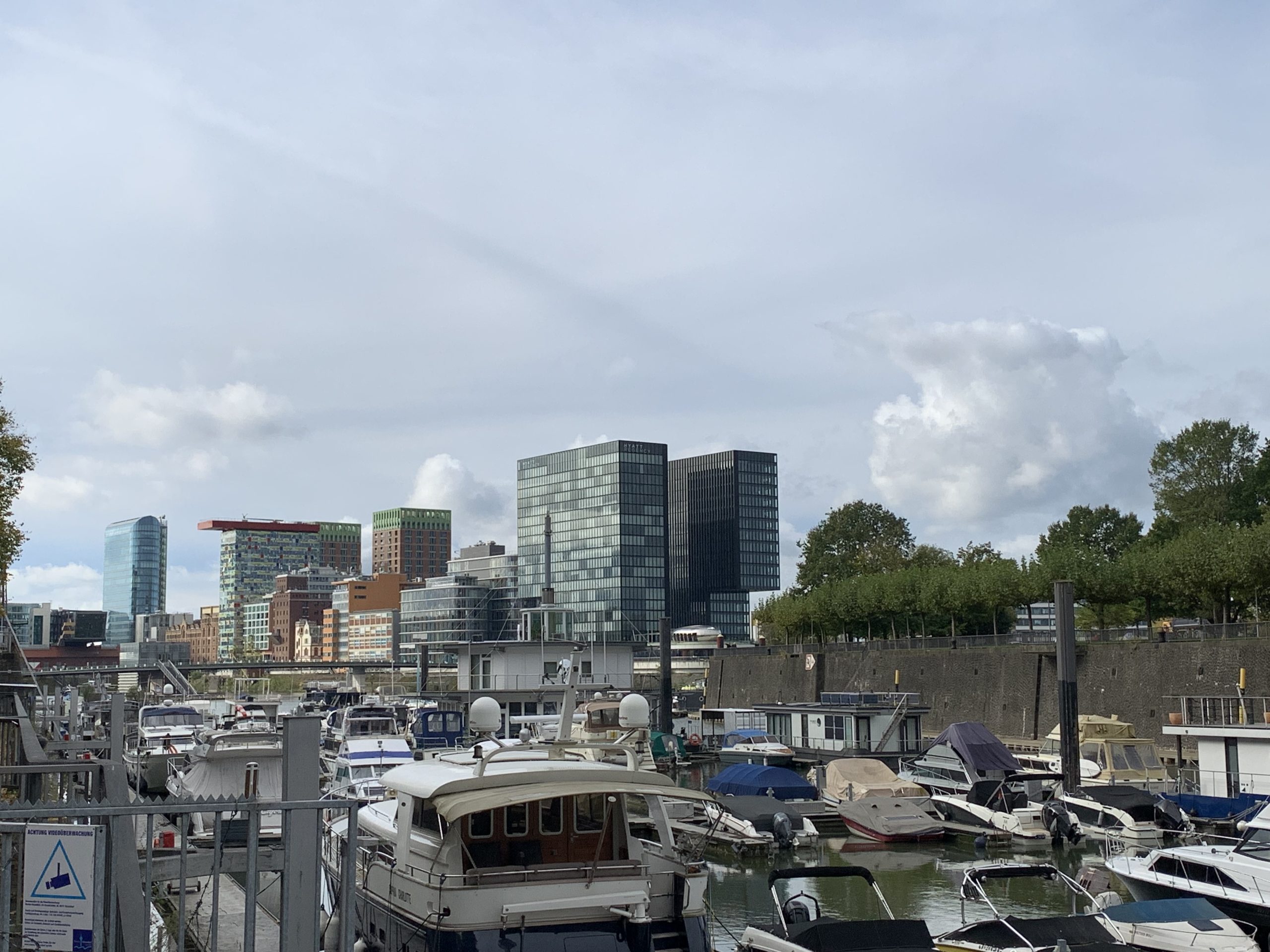 03 Blick in den Medienhafen 2