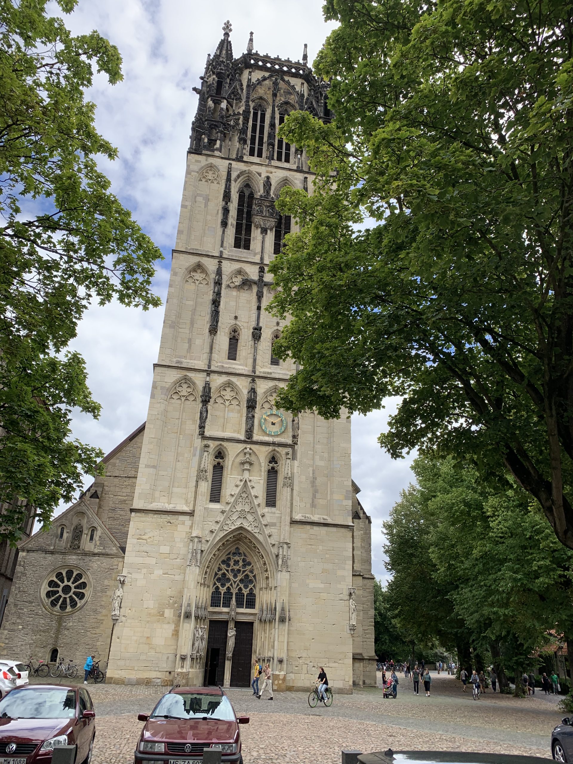 13 Liebfrauenkirche